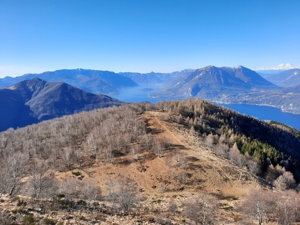 Panorama dal Monte Croce di Muggio